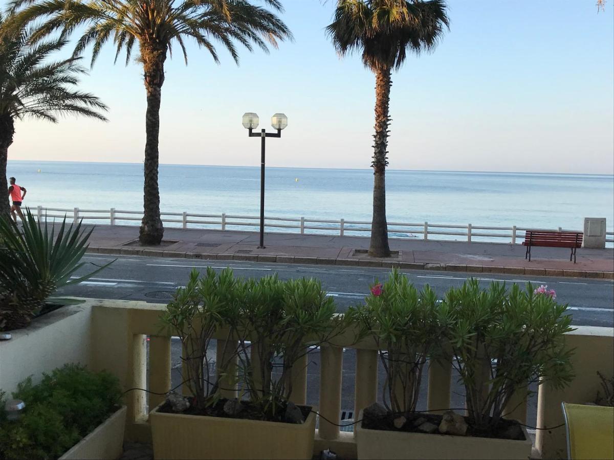 Plage Du Midi Канни Екстер'єр фото